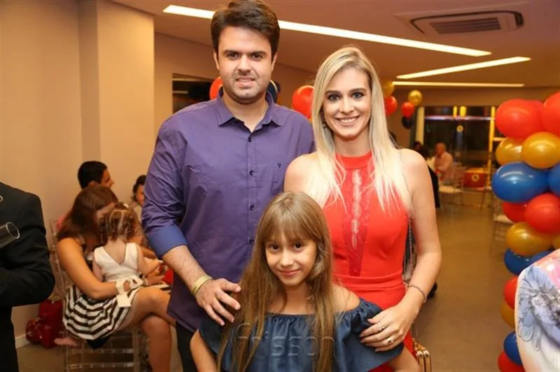 André, Nicole e Julia Boris