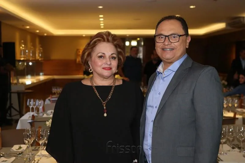 Alessandra Aragão e Roberto Martins