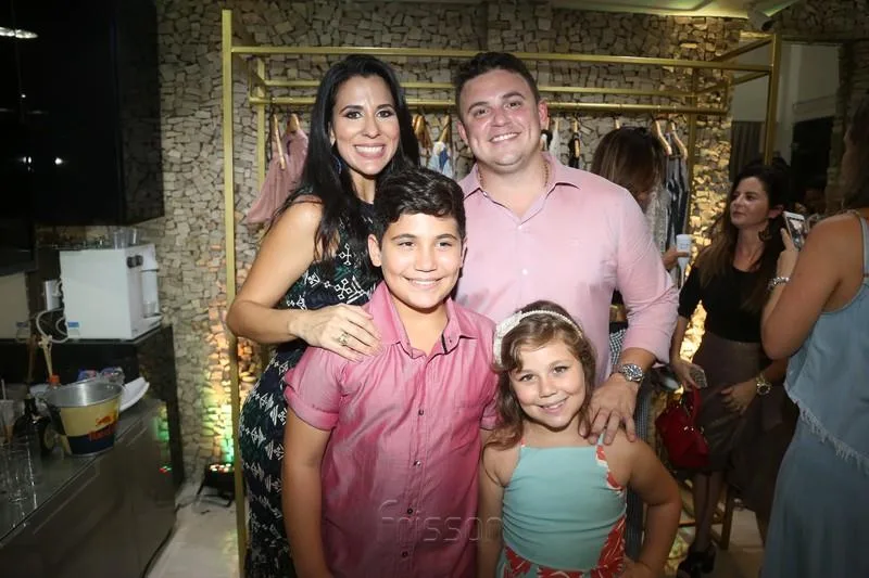 Cadu, Lara, Lorena Leão e Carlos Sobreira