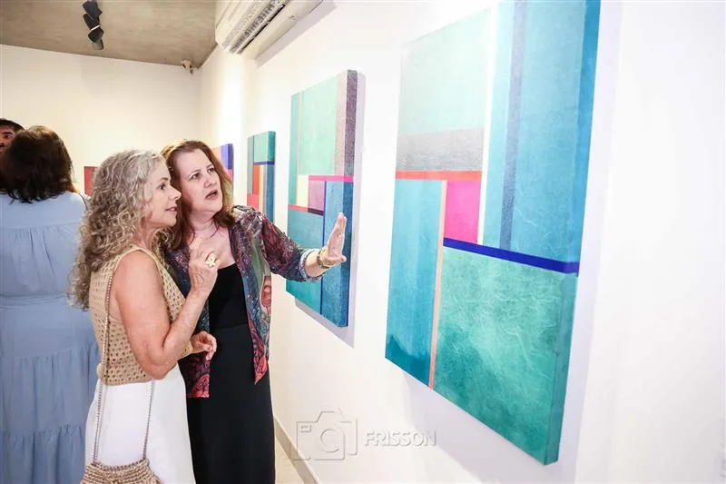 Exposição “Colagens Construtivas”