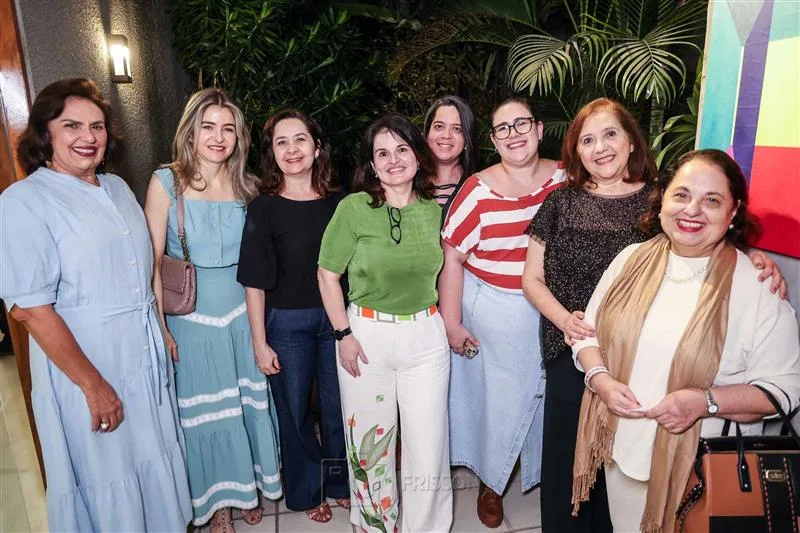 Exposição “Colagens Construtivas”