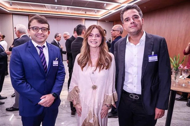 Deocleciano Albuquerque, Emilia Buarque e Thales Varela