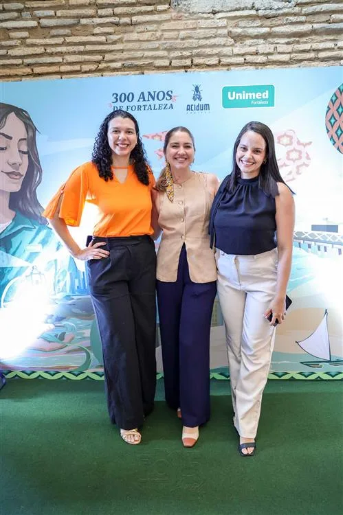 Gabriella Neris, Manuella Barroso e Isis Rodrigues