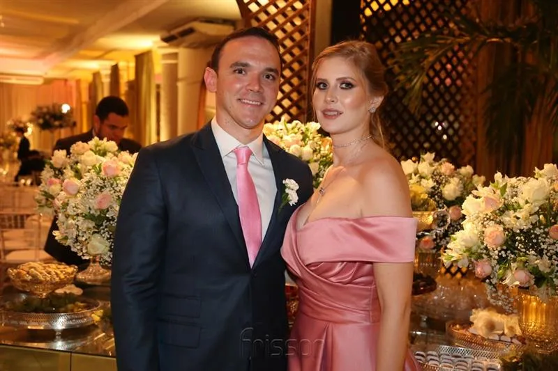 Antônio Maciel e Nathália Carvalho