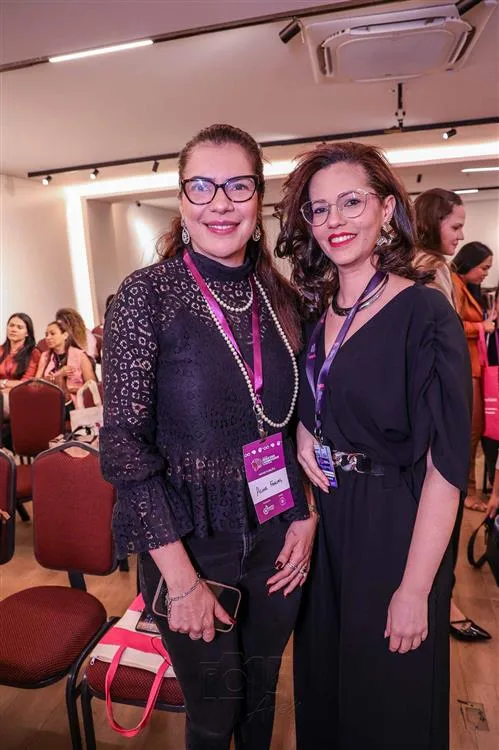 Aline Farias e Carla Sacramento