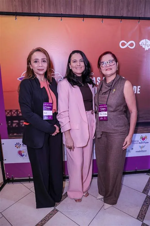 Aline Gouveia, Raiany Paiva e Saskia Vaz