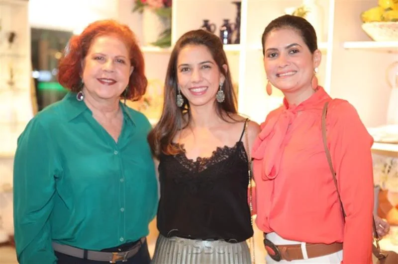 Ana Virginia Carneiro, Beatriz Carvalho e Emanuelle Milfont
