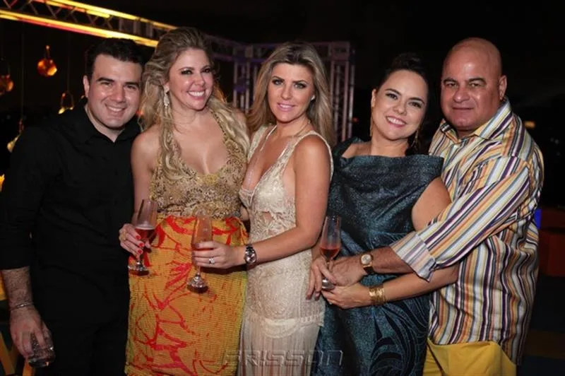 Danilo, Patrícia Dias, Íris Stefanelli, Denise e Luciano Cavalcante