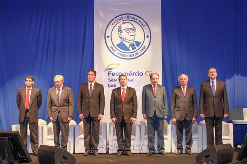 Alemberg Quindins, Ivens Dias Branco, Luis Gastão, Domingos Filho, Mauro Benevides, Adelmir Santana e Bismark Maia