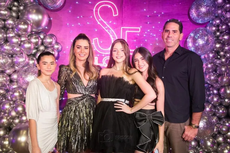 15 Anos de Sarah Falcão