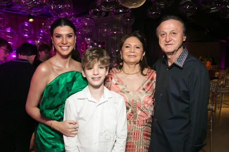 15 Anos de Sarah Falcão