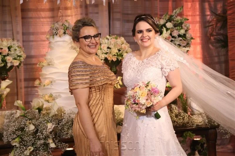 Angela Marcia e Isabela Colari