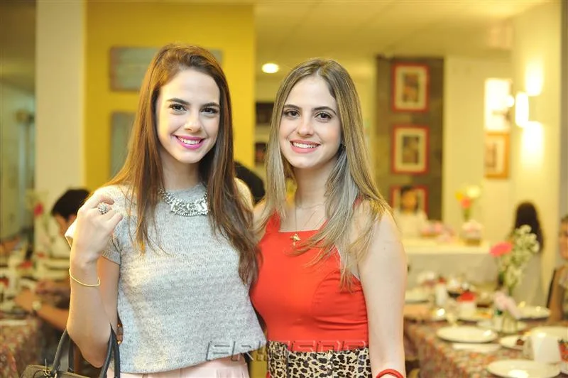 Thaís Baião e Darli Oliveira