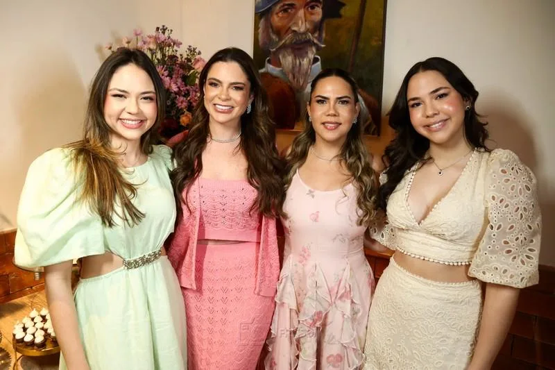 Aniversário de Ivana Lucena