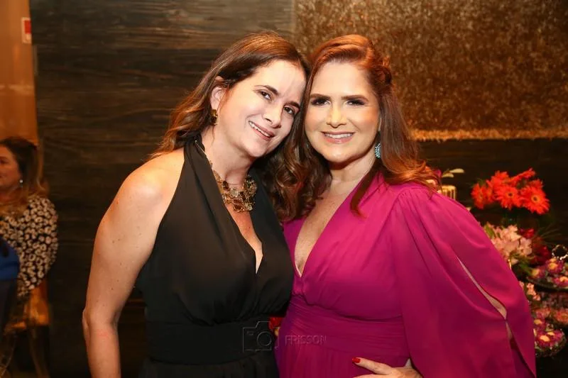 Adriana e Vaneska Bezerra