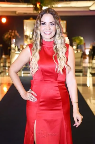 Adriana Dias