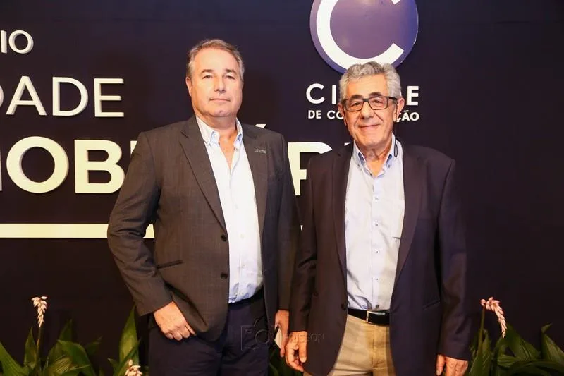 Carlos Teles e Emanuel Mitsu