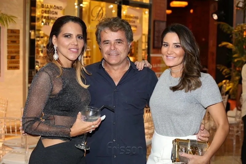 Ana Carolina, Ivan Bezerra e Aline Pinho