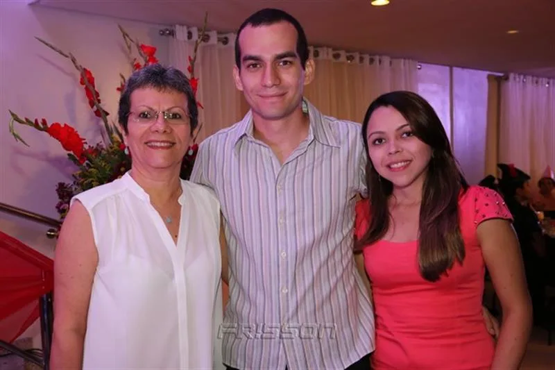 Ana Beatriz, Felipe Carneiro e Cibele Melo