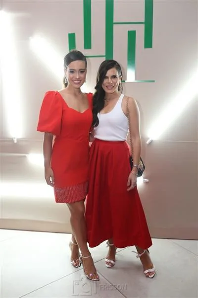 Theresa Montenegro e Lara Rosado