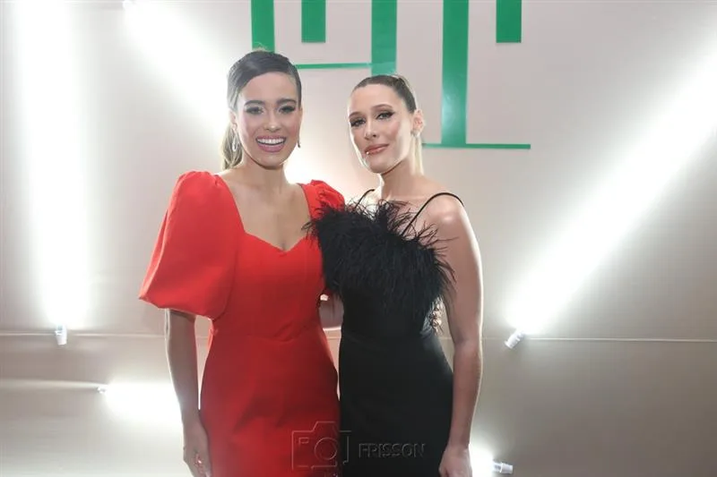 Theresa Montenegro e Monique Sales