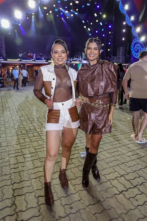 Adriana Nara e Geane Oliveira