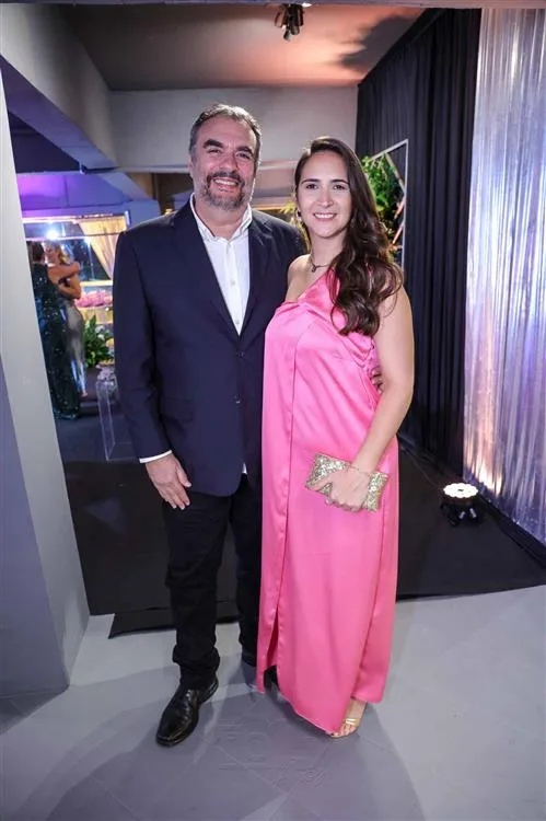 Claudio Ary e Patricia Evangelista