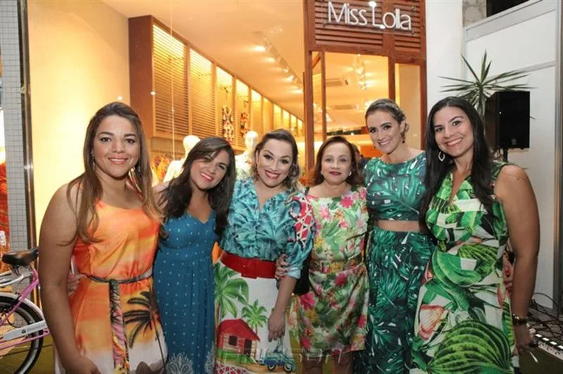 Alessandra Ferreira, Luciana Félix, Ana Milsia, Juliana Uchoa e Rianne Alencar