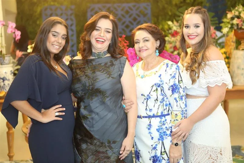 Ana Carolina, Lia, Bárbara e Ana Paula Freire
