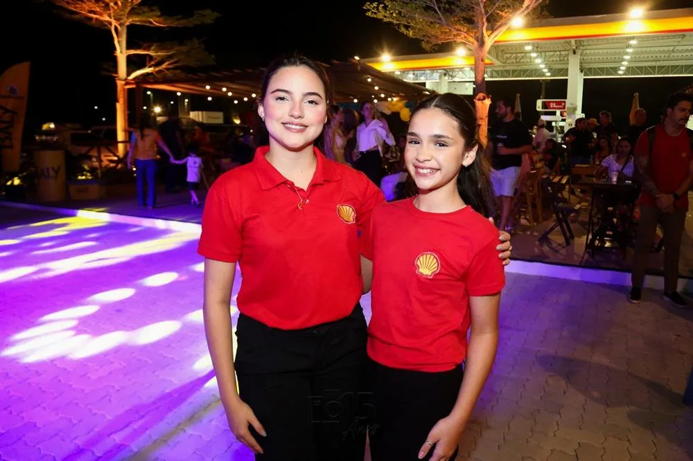 Amanda Oliveira e Rebeca Dantas