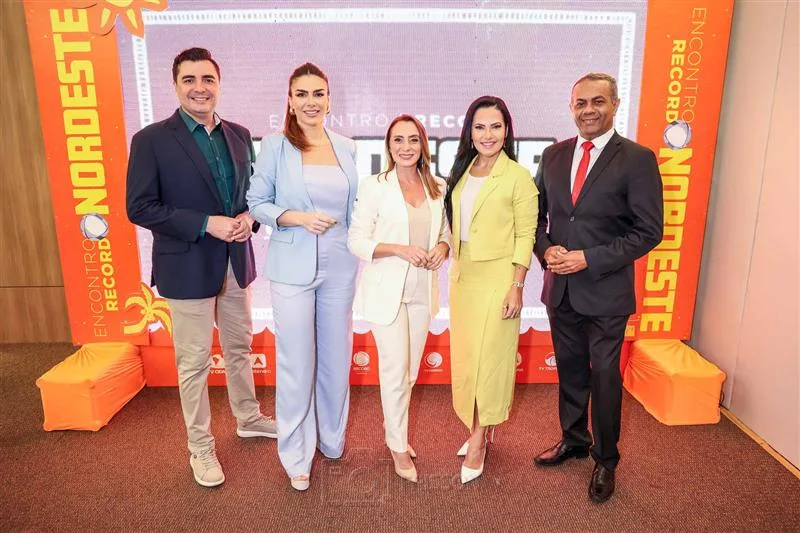 Alexandre Medeiros, Bianca Saraiva, Ísis Cidade, Luciana Ribeiro e Evaldo Costa