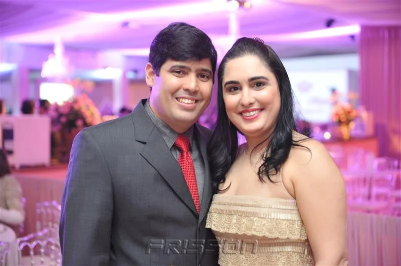 Carlos Eduardo e Débora Martins