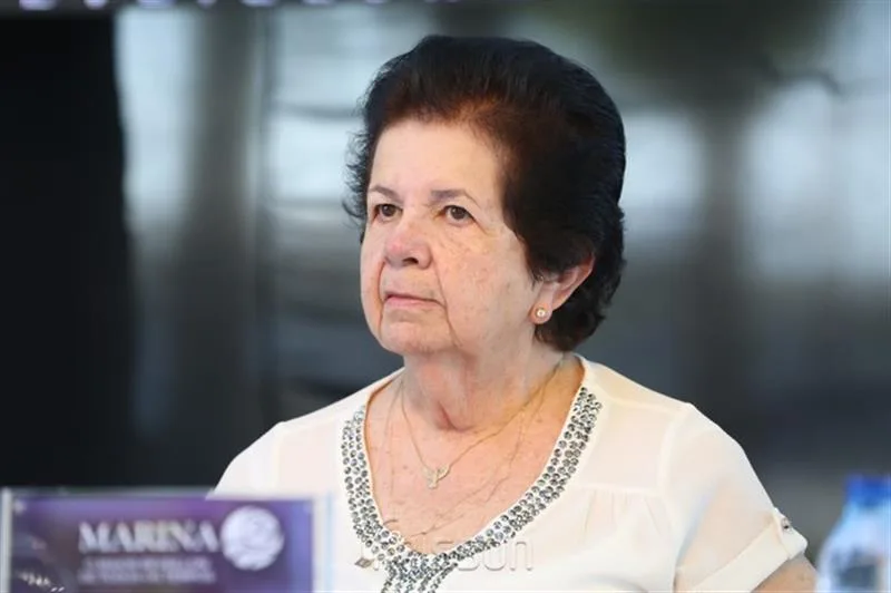 Elisa Bezerra