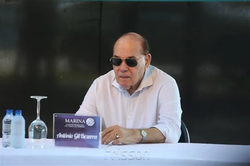 Gil Bezerra