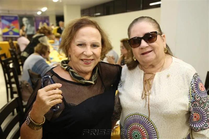 Gloria Nogueira e Eliana Caracas