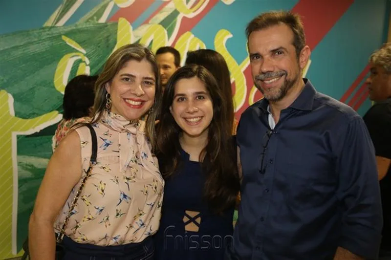 Adriana Aragão, Natalia Araujo e Italo Aragão
