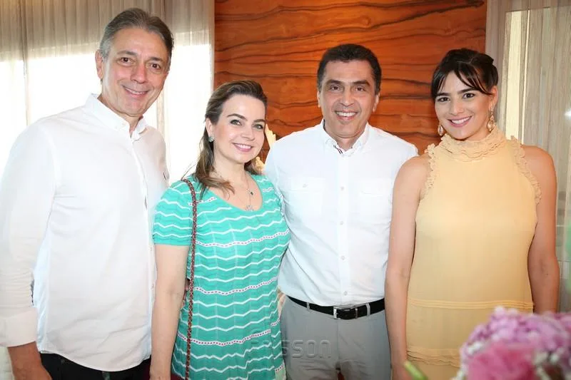Afrânio e Daniela Barreira, Idézio Rolim e Maryana Canamary