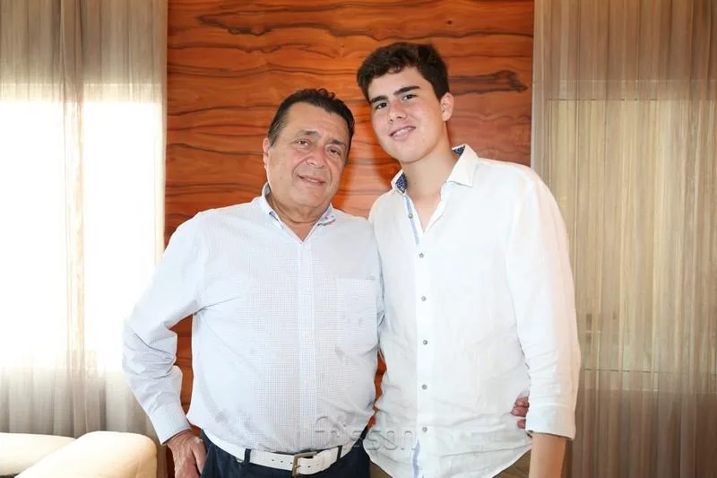 Aristóteles e Mateus Canamary