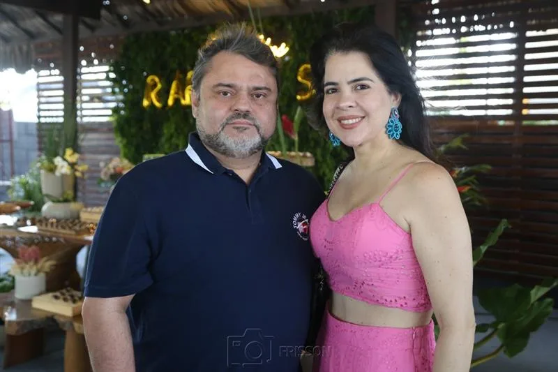 Edson Moura e Suyane Lobo