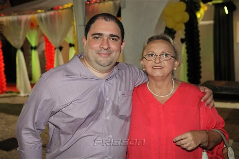 Adriano Barbalho e Isabel Cristina