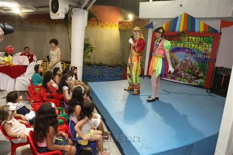 Animação Palhaço Estouro