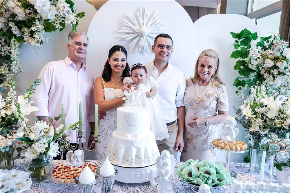 Arthur, Tayná e Rebeca, Gustavo e Excelsa Costa Lima