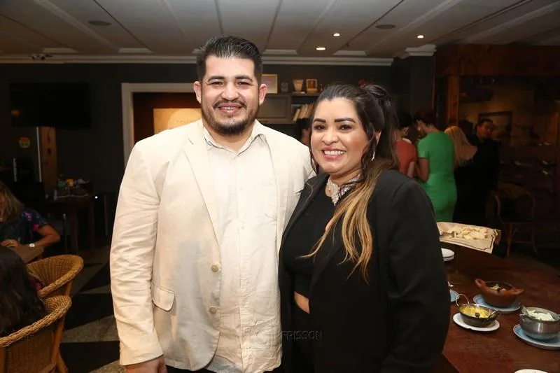 Carlos Eduardo e Ednusia Gomes