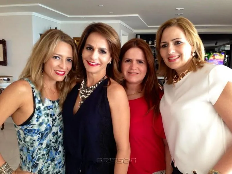 Fabíola, Ana Clara Ferreira Gomes, Vaneska Bezerra e Márcia Peixoto