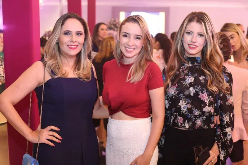 Ana Gladys Oquendo, Vladia Botela e Raquel Macedo