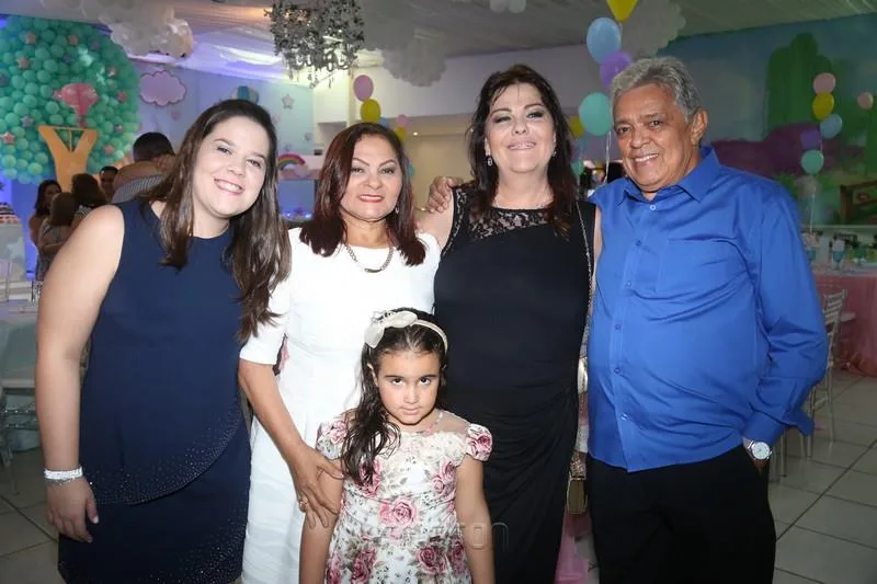 Aniversário de Letícia e Felipe Holanda