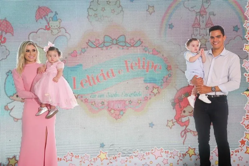 Aniversário de Letícia e Felipe Holanda
