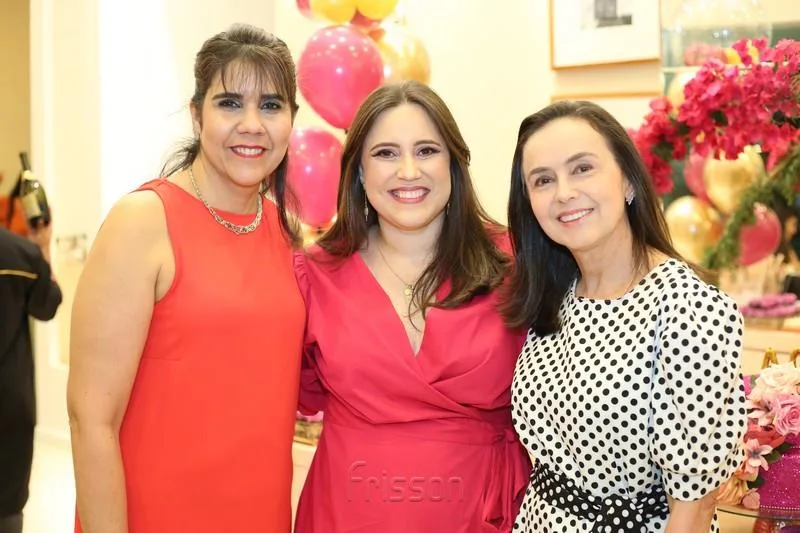 Adriana Albuquerque, Giviane Camilo e Lorena Vasconcelos