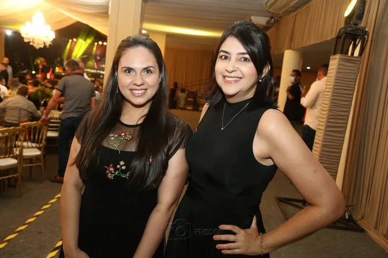 Ana Drielly e Pamela Castro