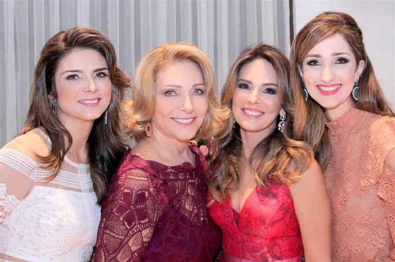 Rachel Teixeira, Francisca Nogueira, Eveline Fujita e Sarah Nunes